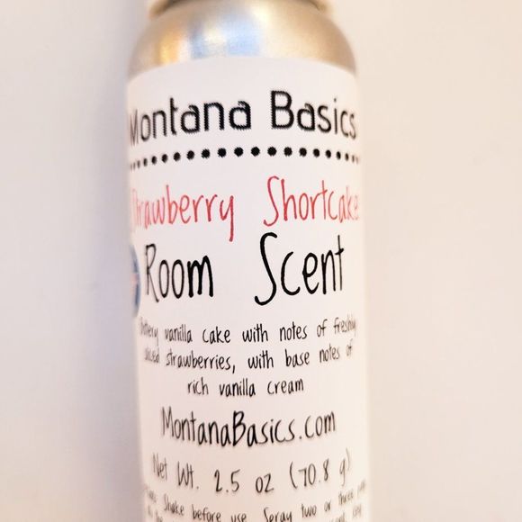 Hand Crafted Other - Room Scent - Strawberry Shortcake